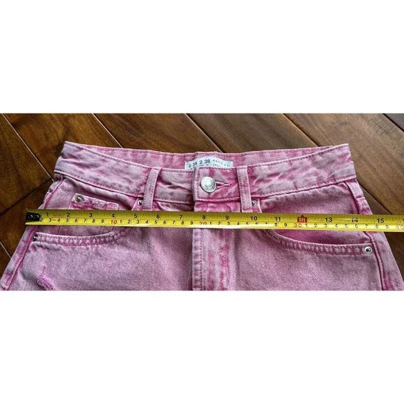 Women’s Pink Distressed Shorts Raw Hem Cutoff Denim Co Size 2 High Rise - Picture 8 of 8